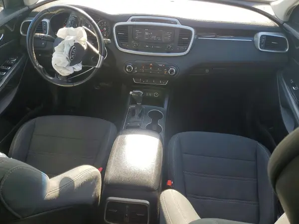 5XYPG4A30GG106608 2016 KIA SORENTO - Image 8
