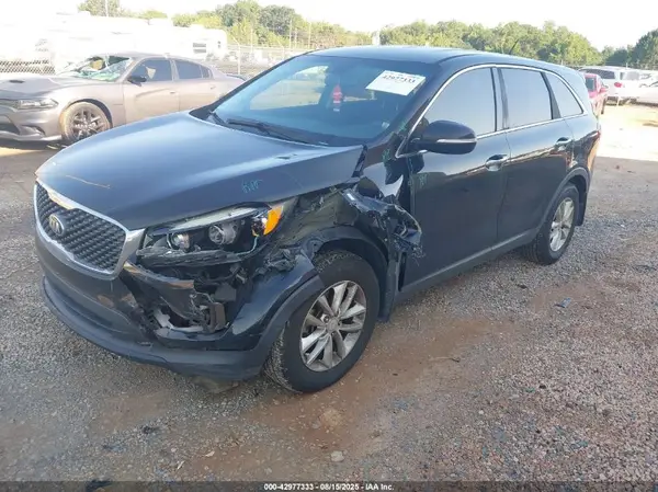 5XYPG4A30GG115373 2016 KIA SORENTO - Image 2