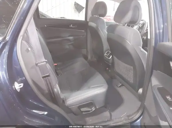 5XYPG4A30GG123487 2016 KIA SORENTO - Image 8