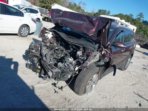5XYPG4A30GG128124 2016 KIA SORENTO - Image 2