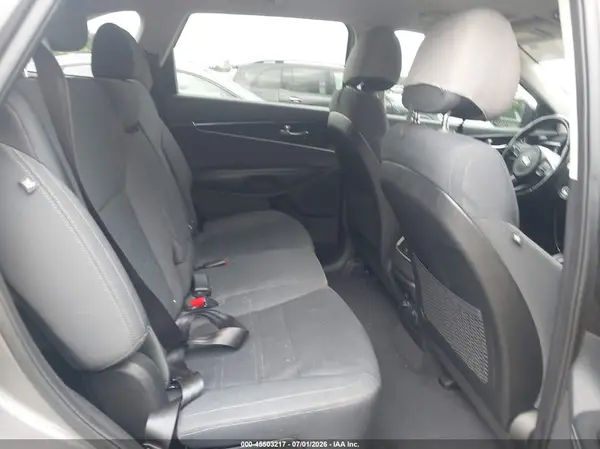 5XYPG4A30GG145361 2016 KIA SORENTO - Image 8