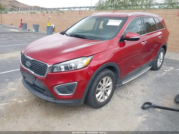 5XYPG4A30GG145988 2016 KIA SORENTO - Image 2