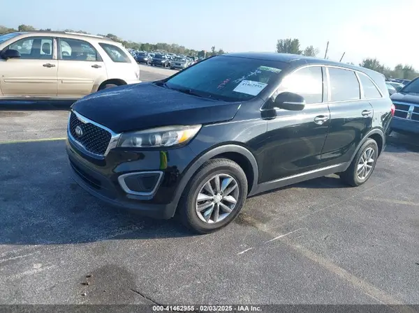 5XYPG4A30GG167585 2016 KIA SORENTO - Image 2