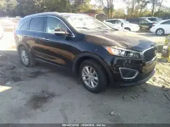 5XYPG4A30GG175184 2016 KIA SORENTO