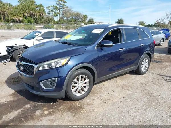 5XYPG4A30GG182944 2016 KIA SORENTO - Image 2