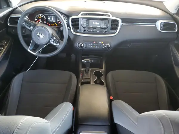 5XYPG4A30HG188843 2017 KIA SORENTO - Image 8