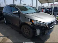 5XYPG4A30HG189880 2017 KIA SORENTO