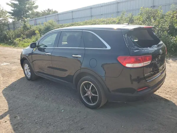 5XYPG4A30HG190558 2017 KIA SORENTO - Image 2