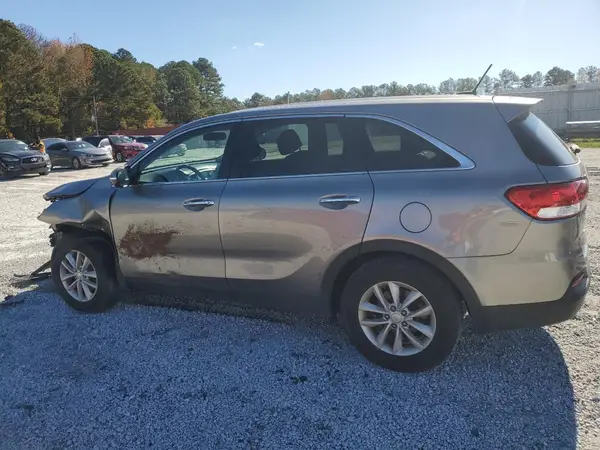 5XYPG4A30HG198773 2017 KIA SORENTO - Image 2