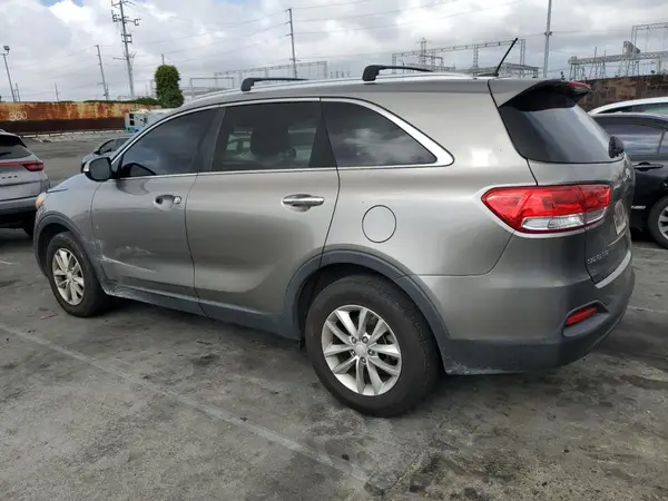 5XYPG4A30HG201333 2017 KIA SORENTO - Image 2