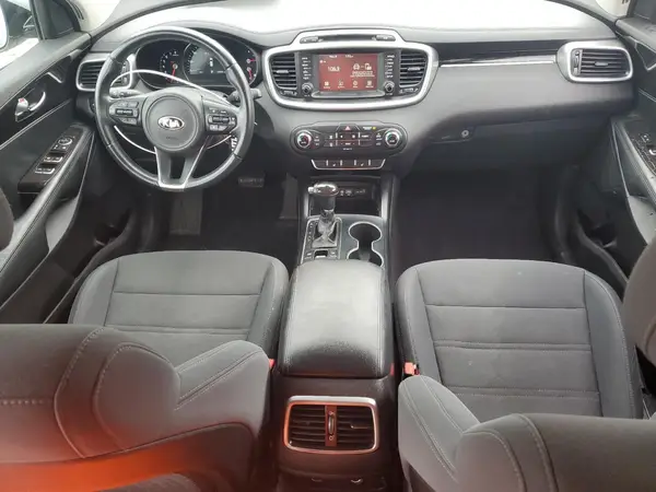 5XYPG4A30HG211554 2017 KIA SORENTO - Image 8