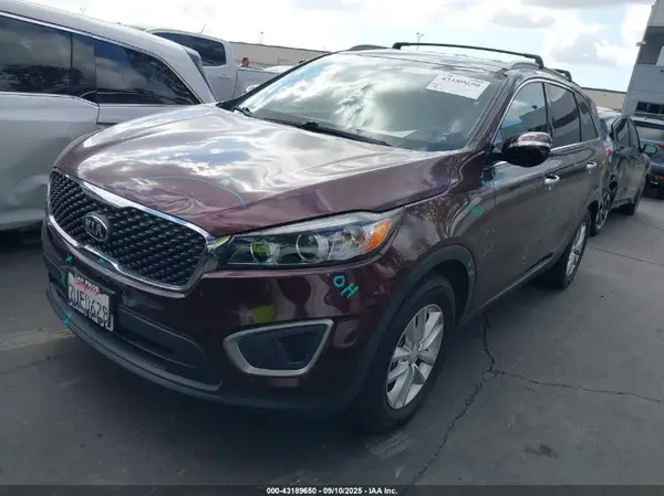 5XYPG4A30HG213465 2017 KIA SORENTO - Image 2