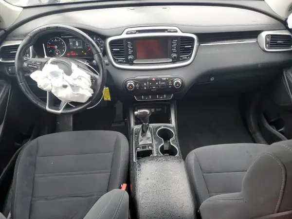 5XYPG4A30HG221517 2017 KIA SORENTO - Image 8