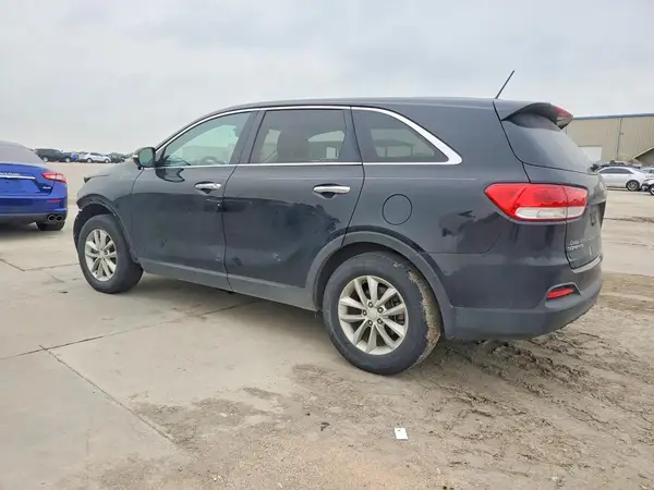 5XYPG4A30HG230332 2017 KIA SORENTO - Image 2