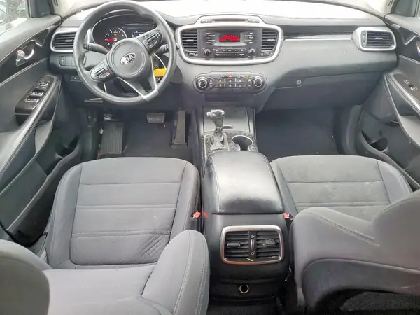 5XYPG4A30HG230332 2017 KIA SORENTO - Image 8