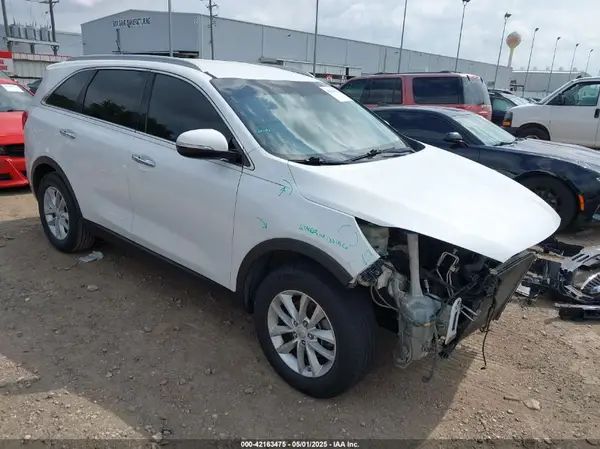 5XYPG4A30HG237815 2017 KIA SORENTO - Image 1