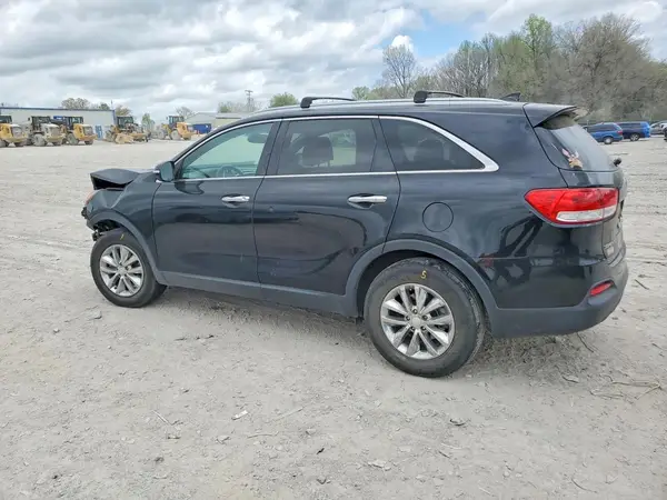 5XYPG4A30HG238866 2017 KIA SORENTO - Image 2
