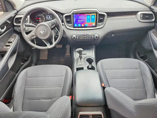 5XYPG4A30HG249107 2017 KIA SORENTO - Image 8