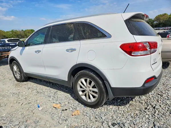 5XYPG4A30HG253075 2017 KIA SORENTO - Image 2