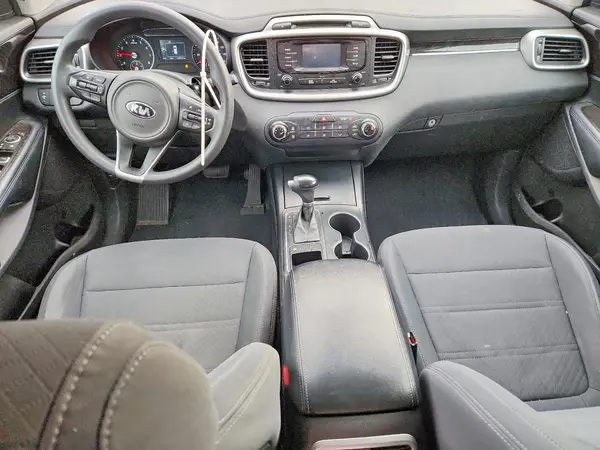 5XYPG4A30HG255330 2017 KIA SORENTO - Image 8