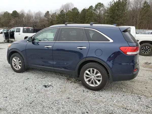 5XYPG4A30HG257000 2017 KIA SORENTO - Image 2