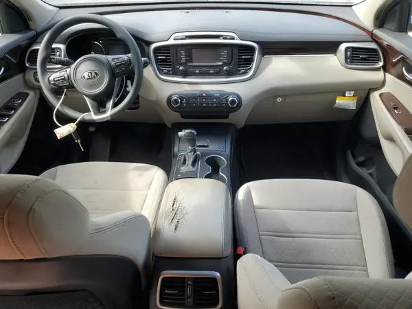 5XYPG4A30HG257613 2017 KIA SORENTO - Image 8