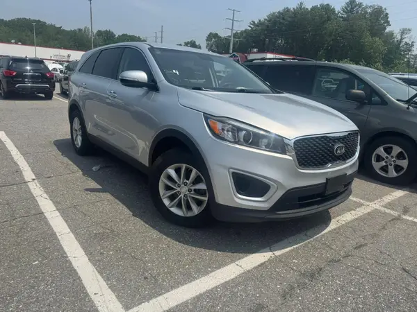 5XYPG4A30HG2615 2017 KIA SORENTO - Image 1