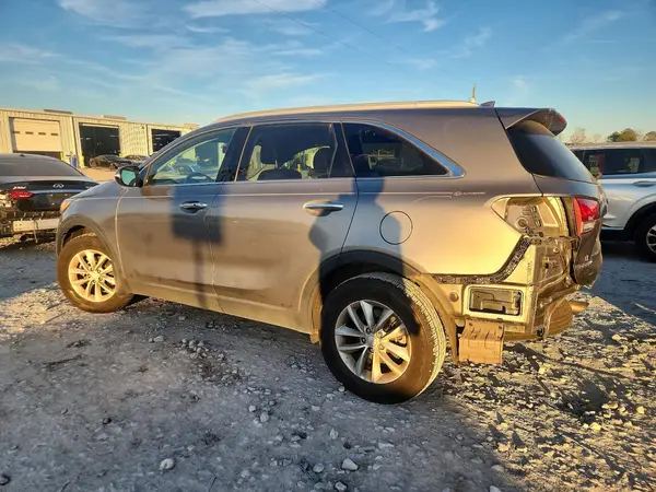 5XYPG4A30HG275268 2017 KIA SORENTO - Image 2