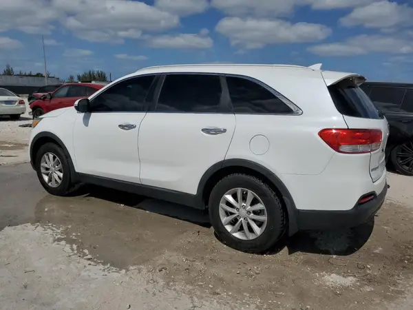 5XYPG4A30HG276551 2017 KIA SORENTO - Image 2