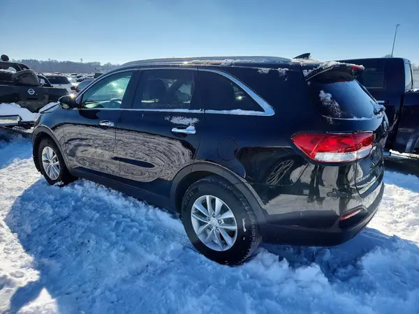 5XYPG4A30HG281281 2017 KIA SORENTO - Image 2