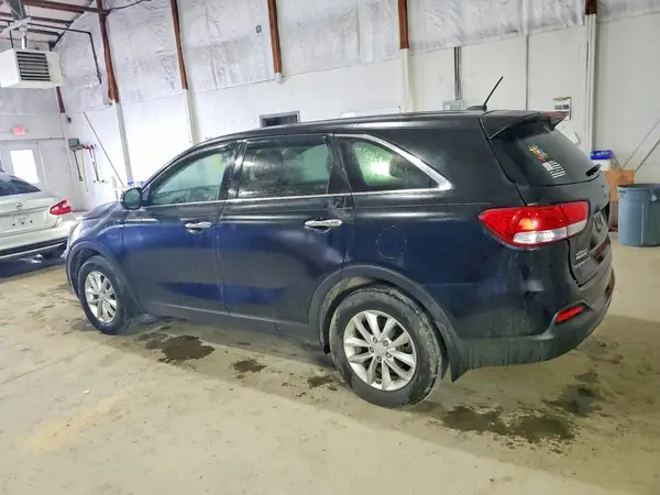 5XYPG4A30HG286514 2017 KIA SORENTO - Image 2