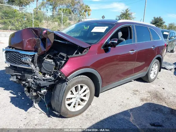 5XYPG4A30HG287338 2017 KIA SORENTO - Image 2