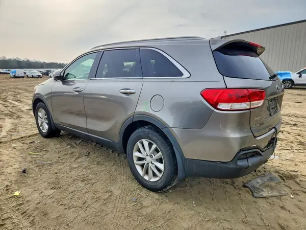 5XYPG4A30HG296895 2017 KIA SORENTO - Image 2