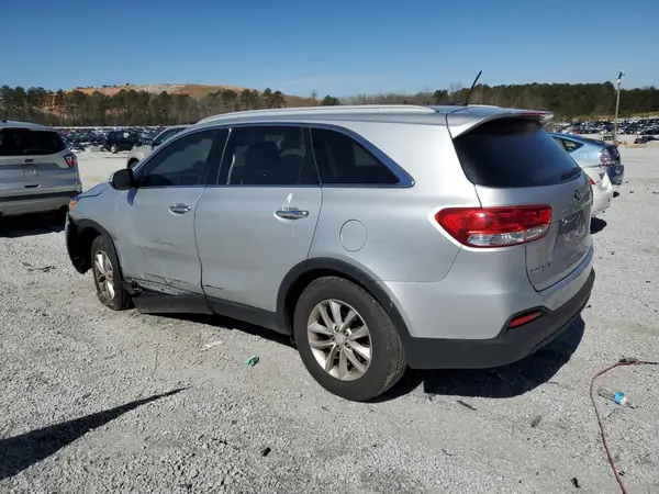 5XYPG4A30HG299361 2017 KIA SORENTO - Image 2