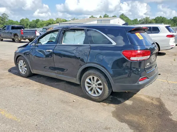 5XYPG4A30HG301979 2017 KIA SORENTO - Image 2
