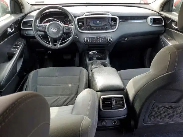 5XYPG4A30HG302792 2017 KIA SORENTO - Image 8