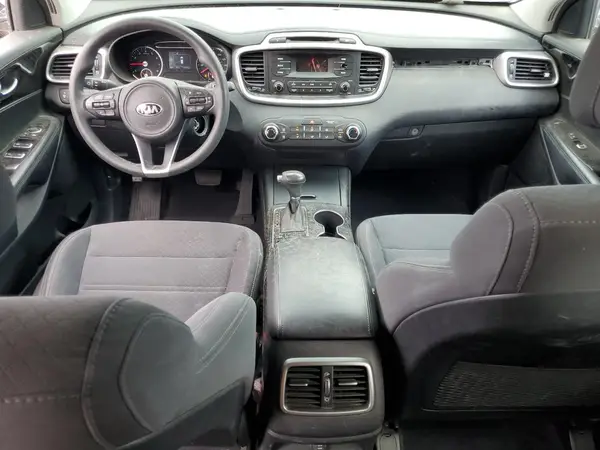 5XYPG4A30HG303649 2017 KIA SORENTO - Image 8