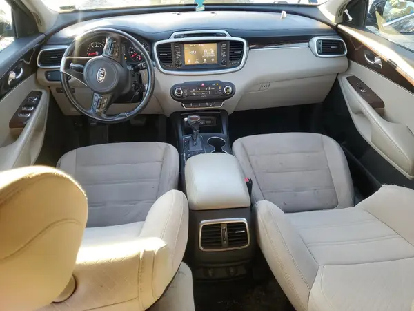 5XYPG4A30HG316644 2017 KIA SORENTO - Image 8