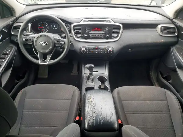 5XYPG4A30HG321472 2017 KIA SORENTO - Image 8