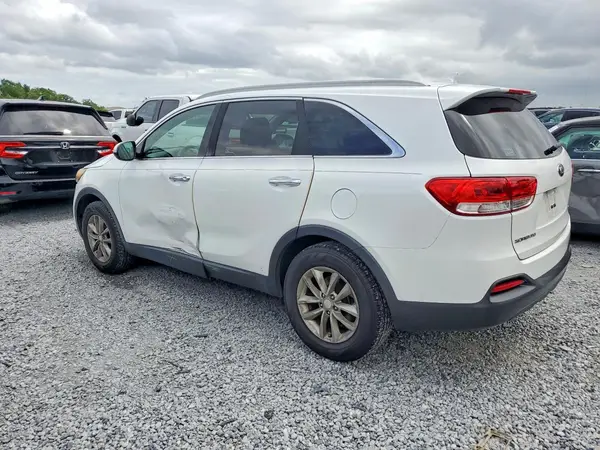 5XYPG4A30JG338441 2018 KIA SORENTO - Image 2