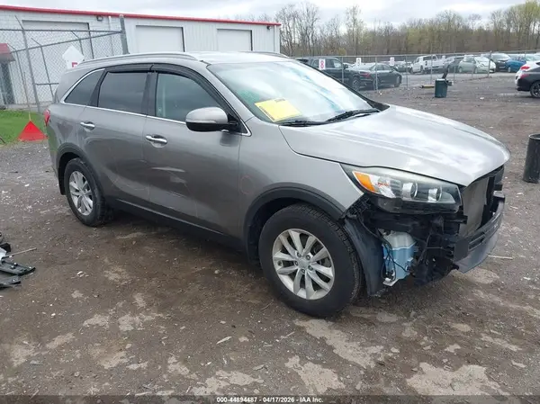 5XYPG4A30JG340013 2018 KIA SORENTO - Image 1