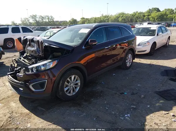 5XYPG4A30JG345728 2018 KIA SORENTO - Image 2