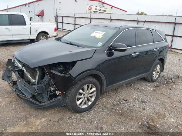 5XYPG4A30JG350105 2018 KIA SORENTO - Image 2