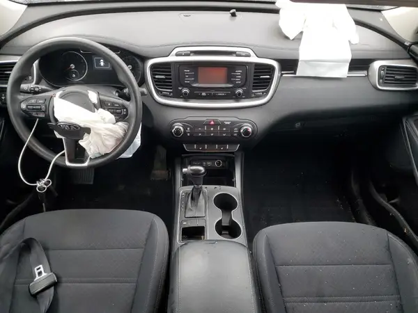 5XYPG4A30JG352761 2018 KIA SORENTO - Image 8