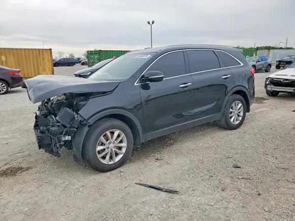 5XYPG4A30JG359192 2018 KIA SORENTO - Image 1