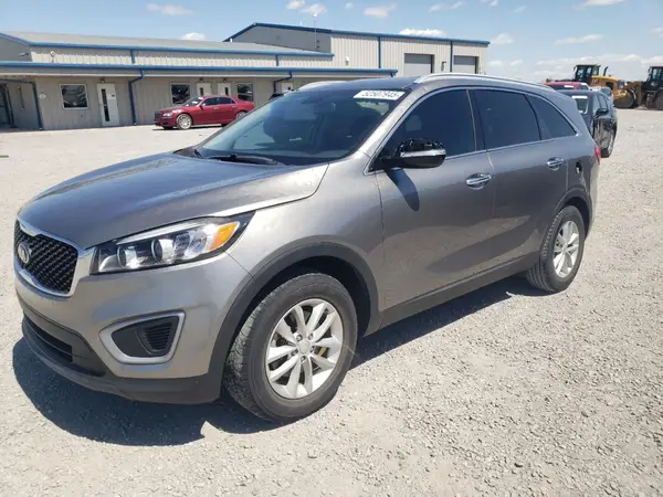 5XYPG4A30JG361766 2018 KIA SORENTO - Image 1