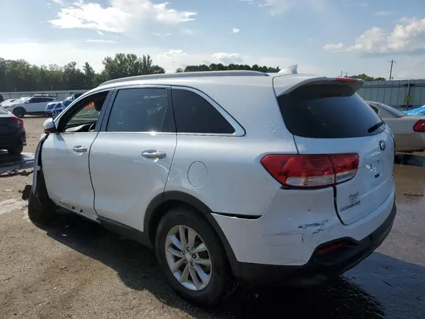 5XYPG4A30JG374498 2018 KIA SORENTO - Image 2