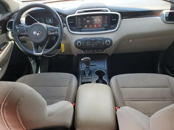 5XYPG4A30JG392970 2018 KIA SORENTO - Image 8