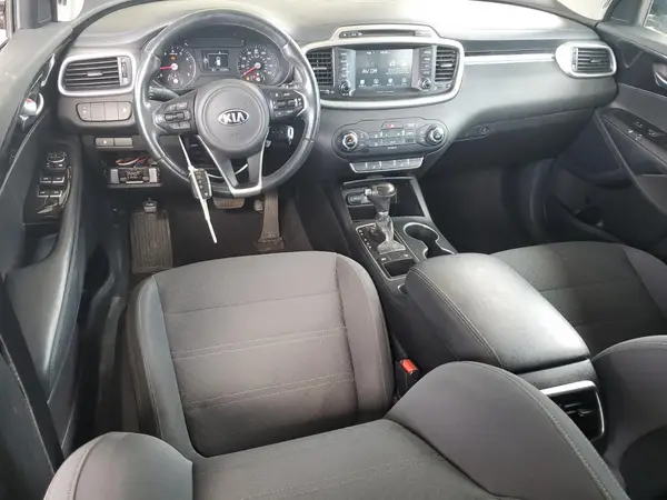 5XYPG4A30JG400159 2018 KIA SORENTO - Image 8