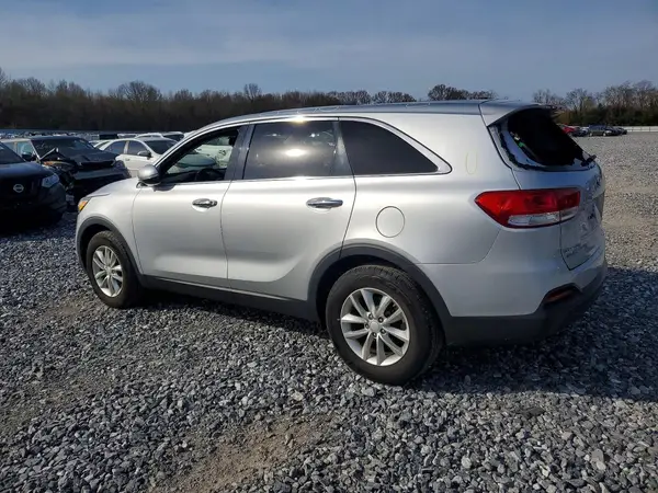 5XYPG4A30JG409864 2018 KIA SORENTO - Image 2
